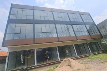 Di Sewa Ruko Tebet Gandeng 3 Ruko di Tebet , Tebet