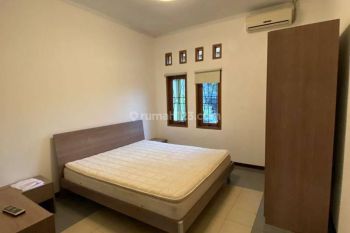 Rumah Disewa Furnished Dekat Setra Sari Mall