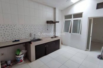 Rumah Sewa Bagus Dan Terawat di Daerah Sulfat Gmk02737