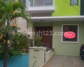 Rumah Cluster Harapan Indah 2 Siap Huni Kondisi Rapi 11904 Ds