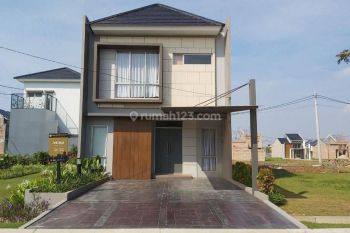 Rumah mewah dalam cluster 2 Lantai dekat ke Cakung Jakarta timur