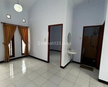 Rumah Bagus Nyaman di Komplek Taman Kopo Indah 3 Bandung