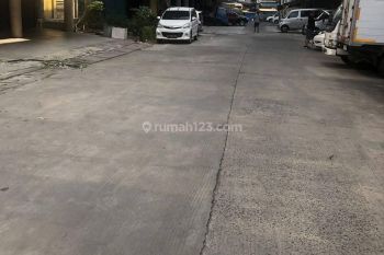 Ruko murah 2 unit , 3 lantai di Jl.Pangeran Jayakarta Kelurahan Mangga dua Sawah