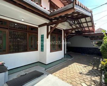 Rumah Nyaman Siap Huni Strategis di Turangga Lengkong Bandung