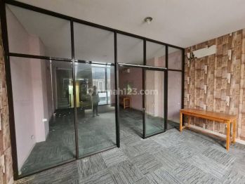 Ruko Avenue 3.5 Lantai Siap Pakai di Jakarta Garden City Cakung Jakarta Timur