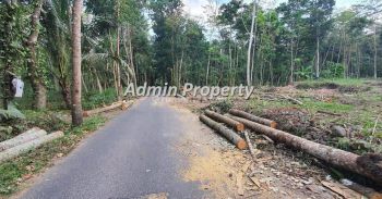 Tanah Dekat Koramil Manisrenggo, Klaten