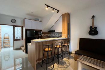 Rumah Minimalis Townhouse Furnished Dekat Area Mahendradatta