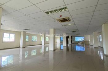 Pinggir Jln Raya, Bagus Utk Exposure Kantor. Gedung 6.5 Lantai 03