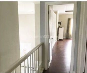 Rumah Taman Mediteranian Lippo Karawaci Siap Huni Dilokasi Nyaman