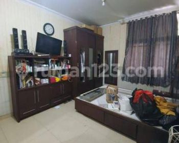 Rumah 2 lantai duri kosambi, jakbar Lt 11 x 22