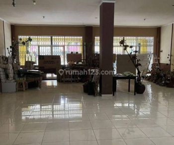 Ruko di Alam Sutera, Tangerang 180 m Bagus HGB