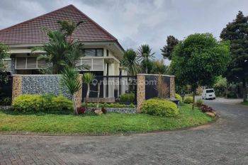 Rumah lokasi Araya Hook