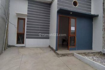 Rumah strategis dekat jalan dekat dengan rumah sakit Ananda Babelan