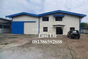 Gudang Pasar Kemis Tangerang, Luas Tanah 2700m