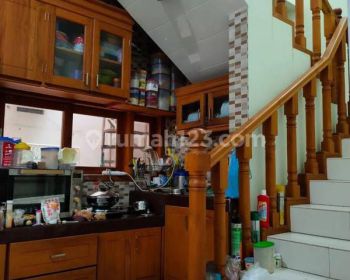 Rumah Dekat Pusat Kota Bisa Utk Usaha Dan.tempat Tinggal