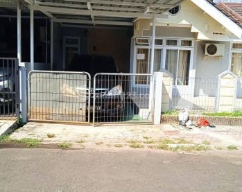 Disewakan Rumah Semi Furnished di Bsd Nusaloka, Tangerang