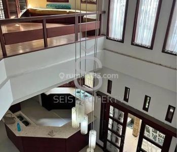 Dijual Rumah 3 Lantai Di Cipaku Kota Bandung