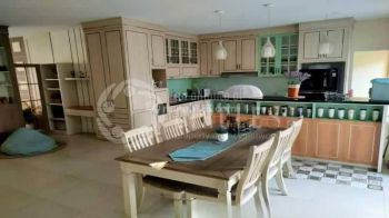 Fullfurnish 2lantai Rumah Impian Di Kota Baru Parahyangan Bandung