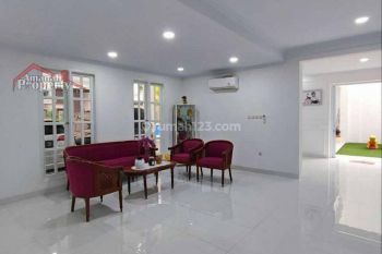 Rumah Mewah Modern Clasic Ready Dalam Cluster Cipayung Jakarta Timur