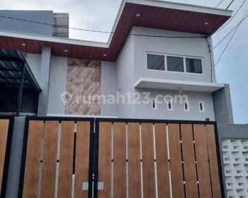 Rumah Minimalis Modern di Gununganyar dekat Sekolah Pelayaran Wiguna