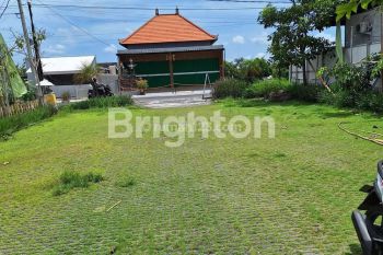 EX RESTO DI KEROBOKAN 2 AKSES JALAN