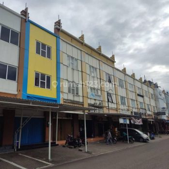 Ruko termurah di BSD city tangerang 3 lantai depan jalan super lebar