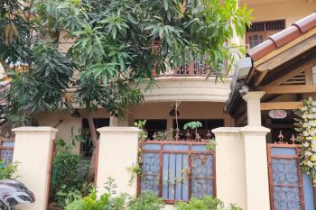 Dijual rumah strategis dibelakang Stasiun MRT dan terminal Busway Lebak Bulus