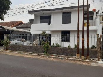 JUAL RUMAH JALAN SINOM, TURANGGA, BANDUNG.