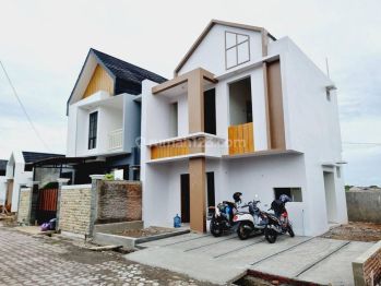 Rumah 2lantai Pesan Bangun Minimalis Jaten Karanganyar