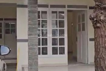Rumah Bagus Baru Renovasi Dalam Cluster Kyoto Kota Wisata