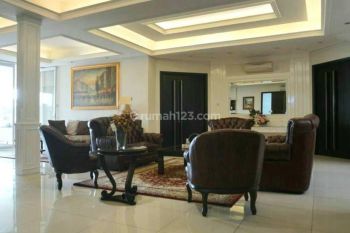 Gedung Kantor di Jakarta Selatan