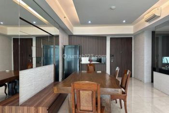 Apartement Kemang Village Residence 2 BR Semi Furnished Bagus