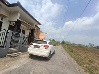 Area Jl. Tajem Dekat Kampus Unriyo Jogja, Tanah Dijual Cocok Kost