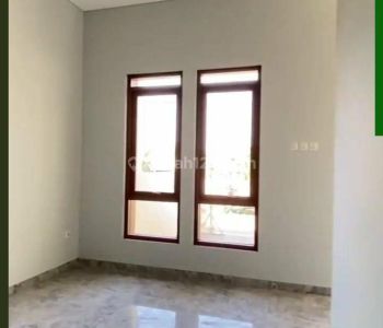 Top Pisan Rumah Hoek Baru Cisaranten Dkt Antapani Bandung 19A13