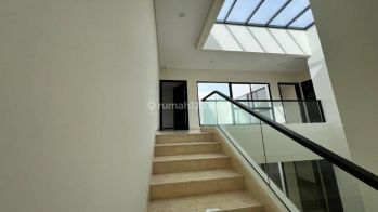 Mozart Phase 2 10x17 Split Level Jarang Ada Rapi Siap Huni Gading Serpong