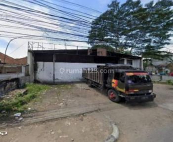 Disewakan Gudang ex pool bus mainroad Sudirman