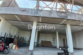 NEWLY BUILT COMMERCIAL SPACE