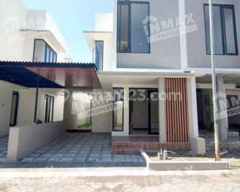 Rumah 2 Lantai Baru Unfurnished SHM di Rich Sasando, Malang