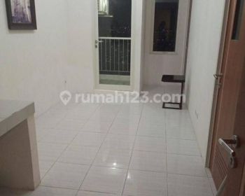 Disewakan apartment 2 br kosongan di puncak cbd ada ac 1