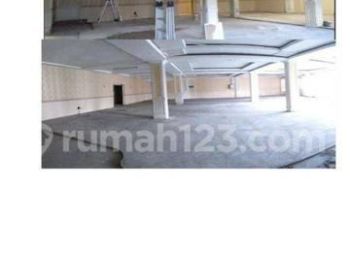 Ruko 3 gandeng di Jl. Sunter permai raya Butuh Renovasi