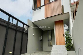 Rumah Baru di Pejaten 4Man Bisa KPR Cash