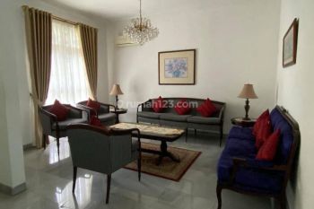 Disewakan Rumah Furnished Mega Kuningan Jakarta