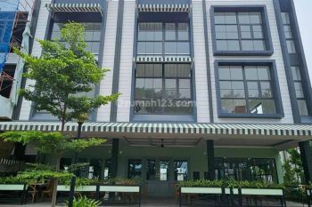 Ruko Maison De Wisteria 3lt 5x17 85m Hadap Jalan Metland Cakung