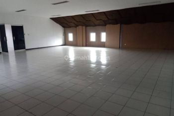 Gedung 4 Lantai Sayap Sukajadi/Setiabudi