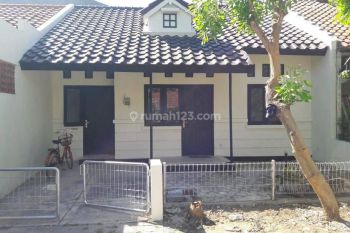 Rumah Bukit Palma Northwest Park Lake Citraland Surabaya Barat