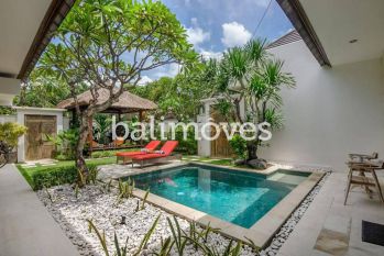 Sewa Jangka Panjang 2 Villa Modern Di Tepi Pantai Sanur