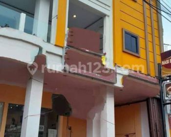 Ruko Gandeng 3 Utk Lantai 1&2 Jatiwaringin Bekasi Barat