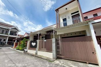 RUMAH CANTIK MEWAH 2 LANTAI HARGA MURAH DI DALAM PERUMAHAN BUMI AVIA PERMAI