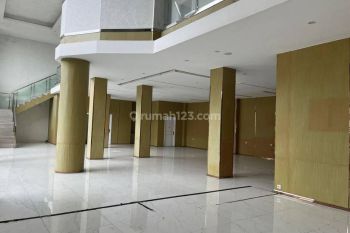 DISEWAKAN CEPAT BANGUNAN KANTOR DI KELAPA DUA 2 LANTAI COCOK UNTUK KANTOR AKSES