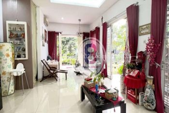 Rumah Mewah Siap Huni Sektor 9